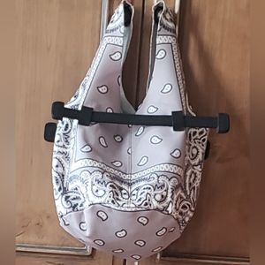 ANITA BILARDI GRAY PAISLEY BUCKET LEATHER BAG NEW WITHOUT TAGS